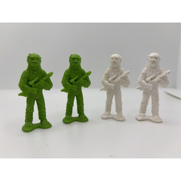 Vintg Galaxy Laser Team 2.25" Green Gorilla Alien PVC Figure 1978 TimMee Toy Lot - Picture 6 of 7